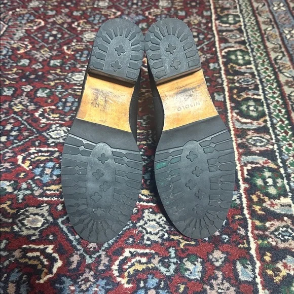 Nisolo Ana Go-To Chelsea Boot Black Size 7 - Picture 7 of 9